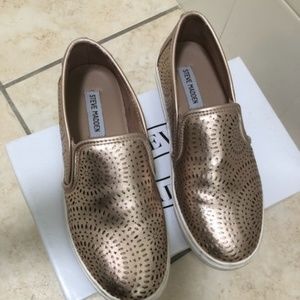 Steve Madden Episode Rose Gold